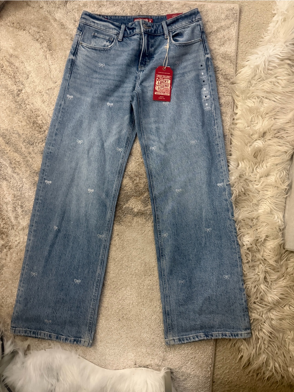 NWT Lucky Brand Light Blue Jeans with Rhinestone bows